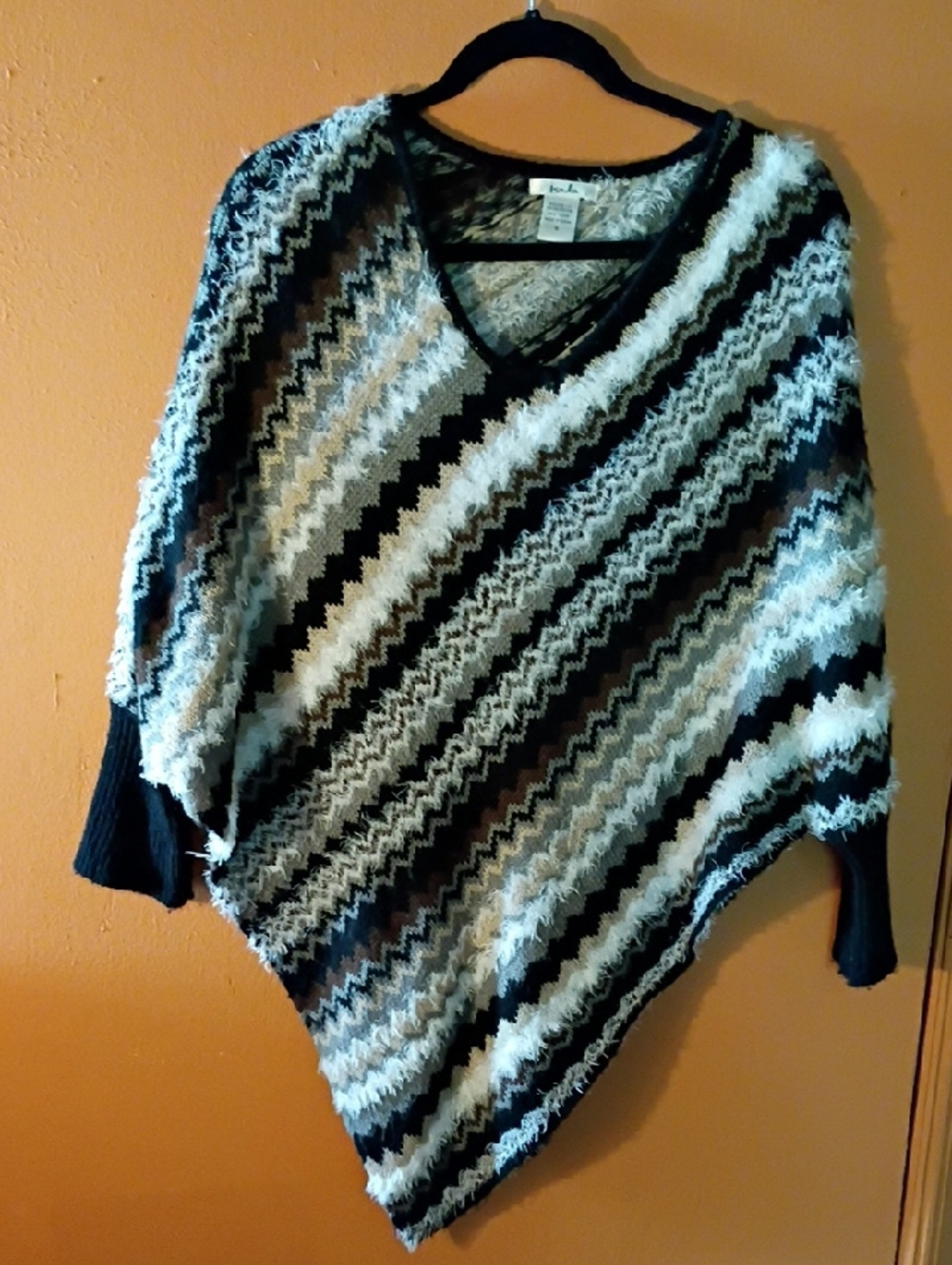 Off-the-Shoulder Striped V-Neck Sweater Poncho - Black & White